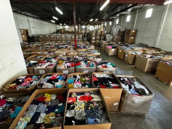 HIGH END APPAREL