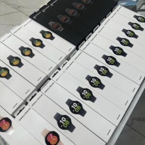 Apple & Samsung Smartwatches